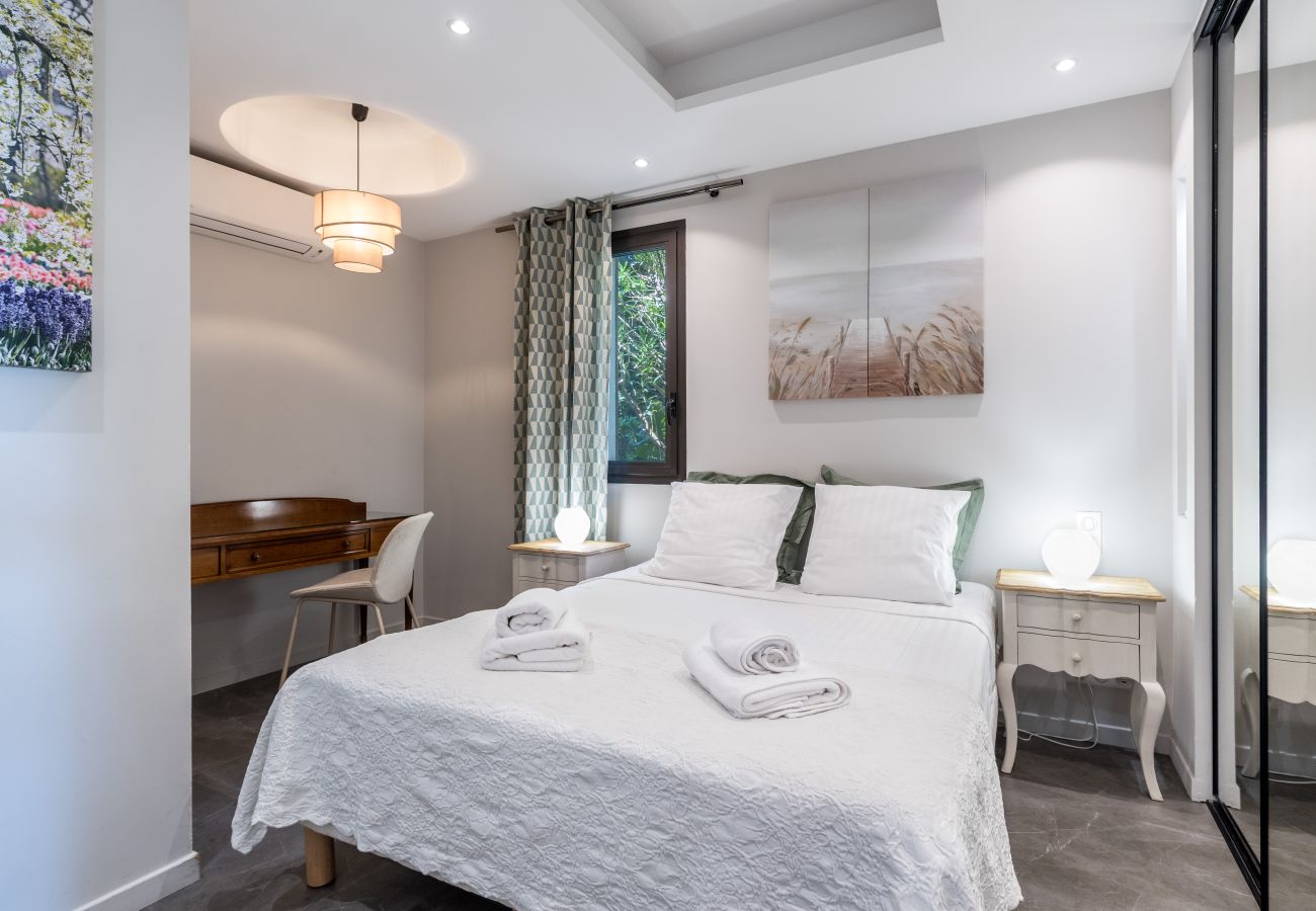 Apartment in Cannes - ADRIANA By Terry's Homes