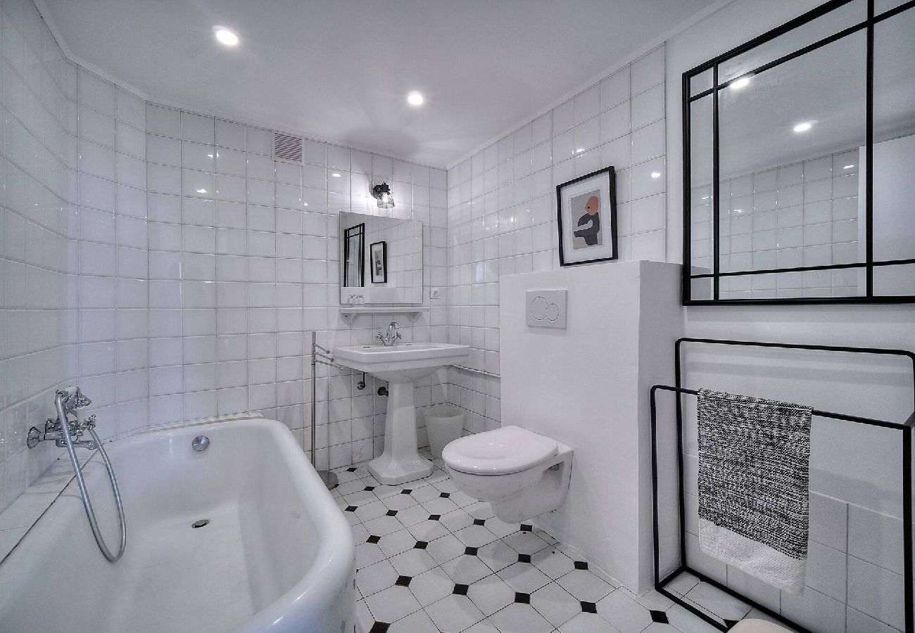Villa in Vallauris - KATHLEEN By Terry's Homes