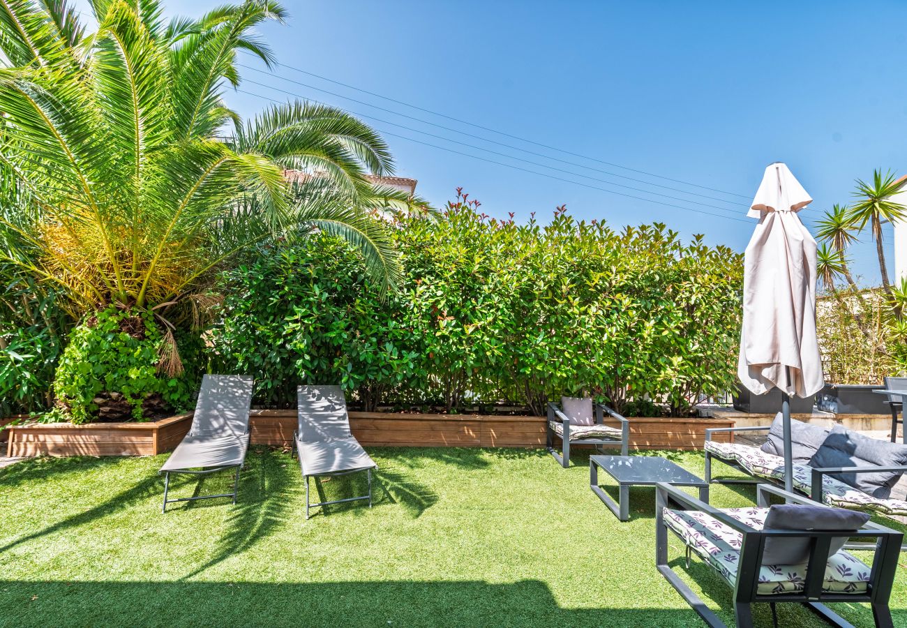 Villa in Cannes - La Valentine By Terry's Homes - Centre