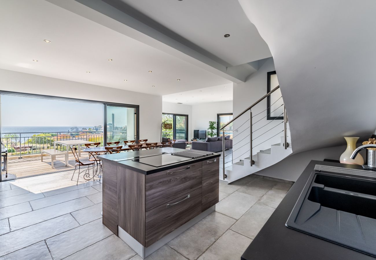Villa in Carqueiranne - VILLA CAMILLE By Terry's Homes
