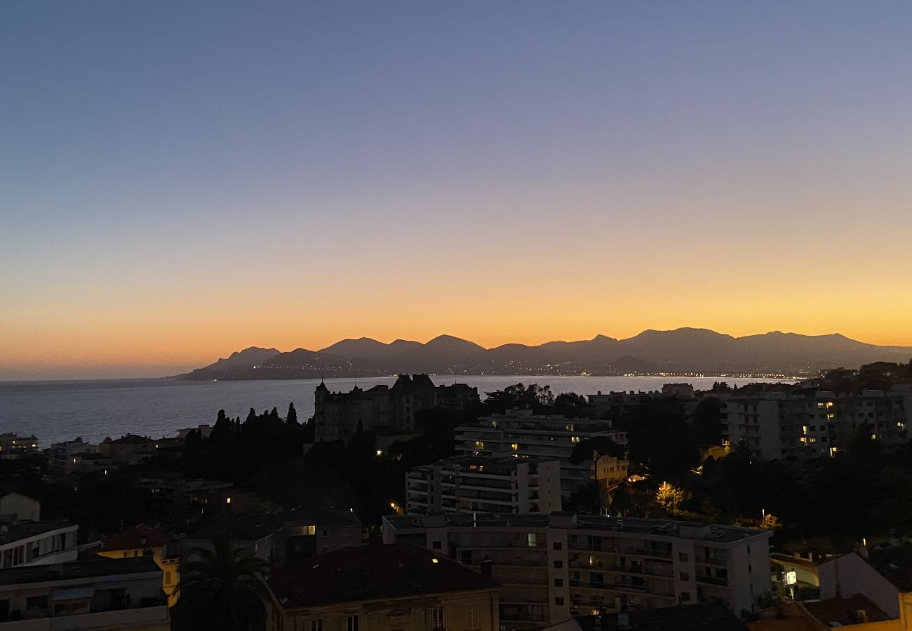 Apartment in Cannes - GEOFFREY By Terry's Homes