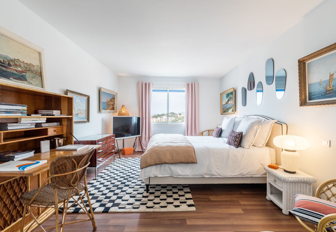 Apartment in Cannes - GEOFFREY By Terry's Homes
