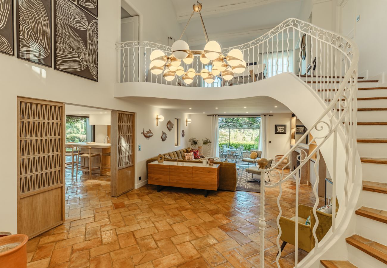 Villa in Saint-Tropez - MAROMA By Terry's Homes