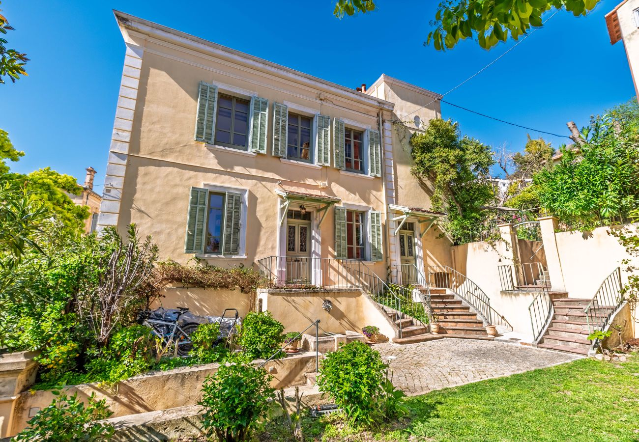 House in Le Cannet - VILLA ISABELLE By Terry's Homes