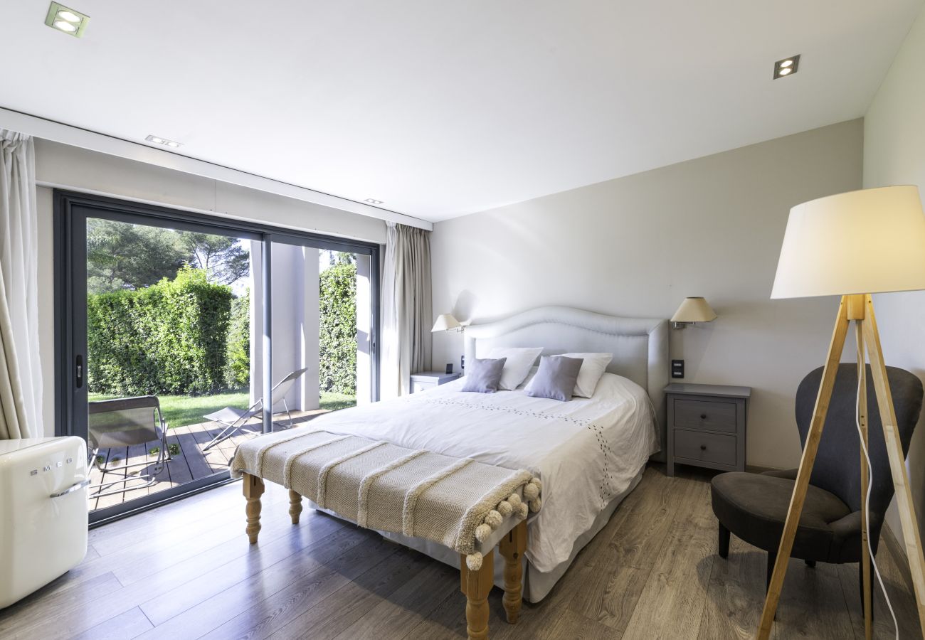 Villa in Mougins - MAGALY By  Terry's Homes