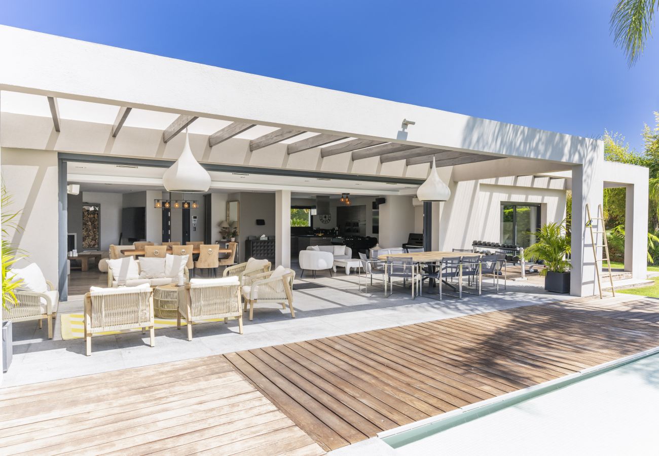 Villa in Mougins - VILLA MAGALY By  Terry's Homes