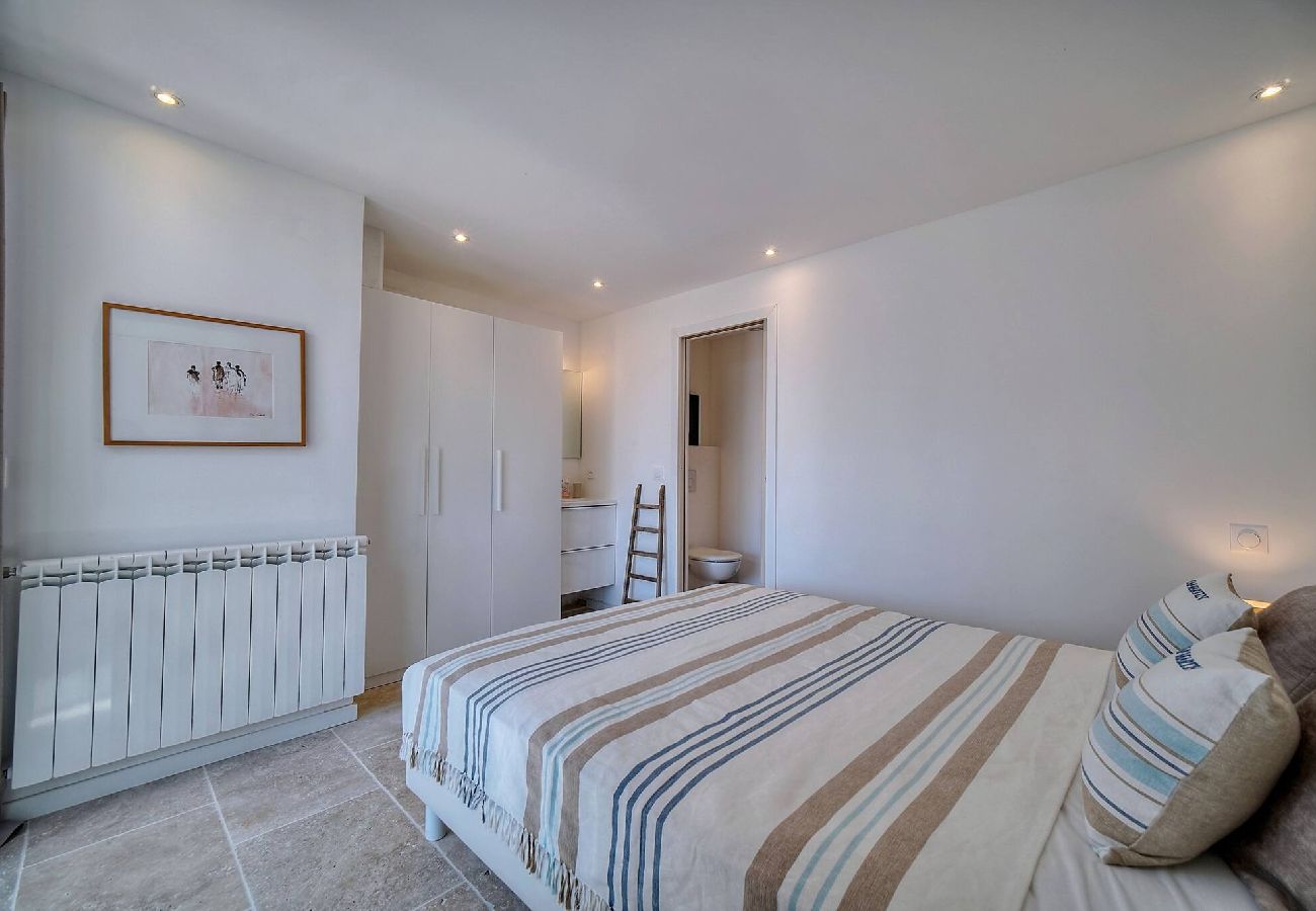 Villa à Vallauris - KATHLEEN By Terry's Homes
