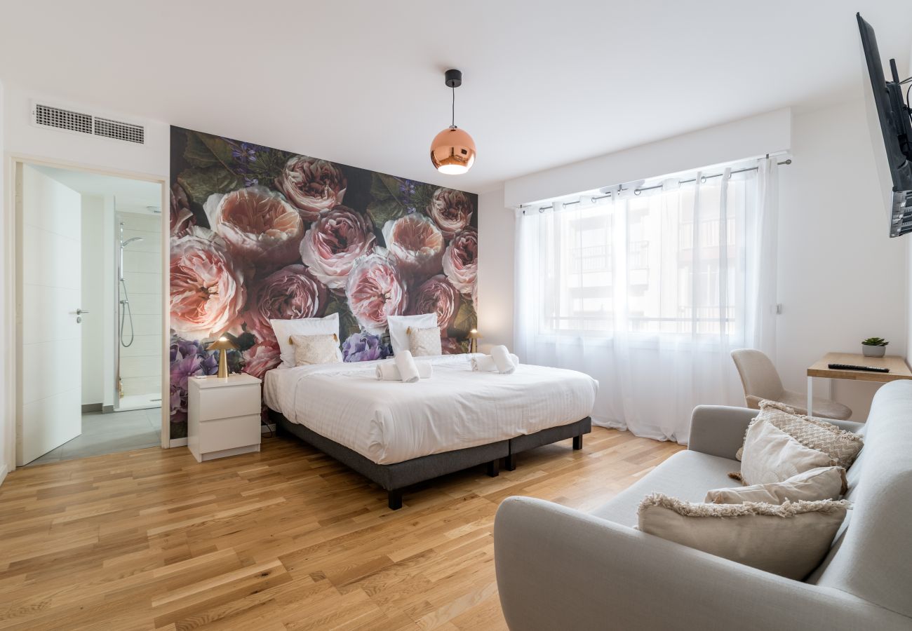 Location appartement hyper centre-ville Cannes