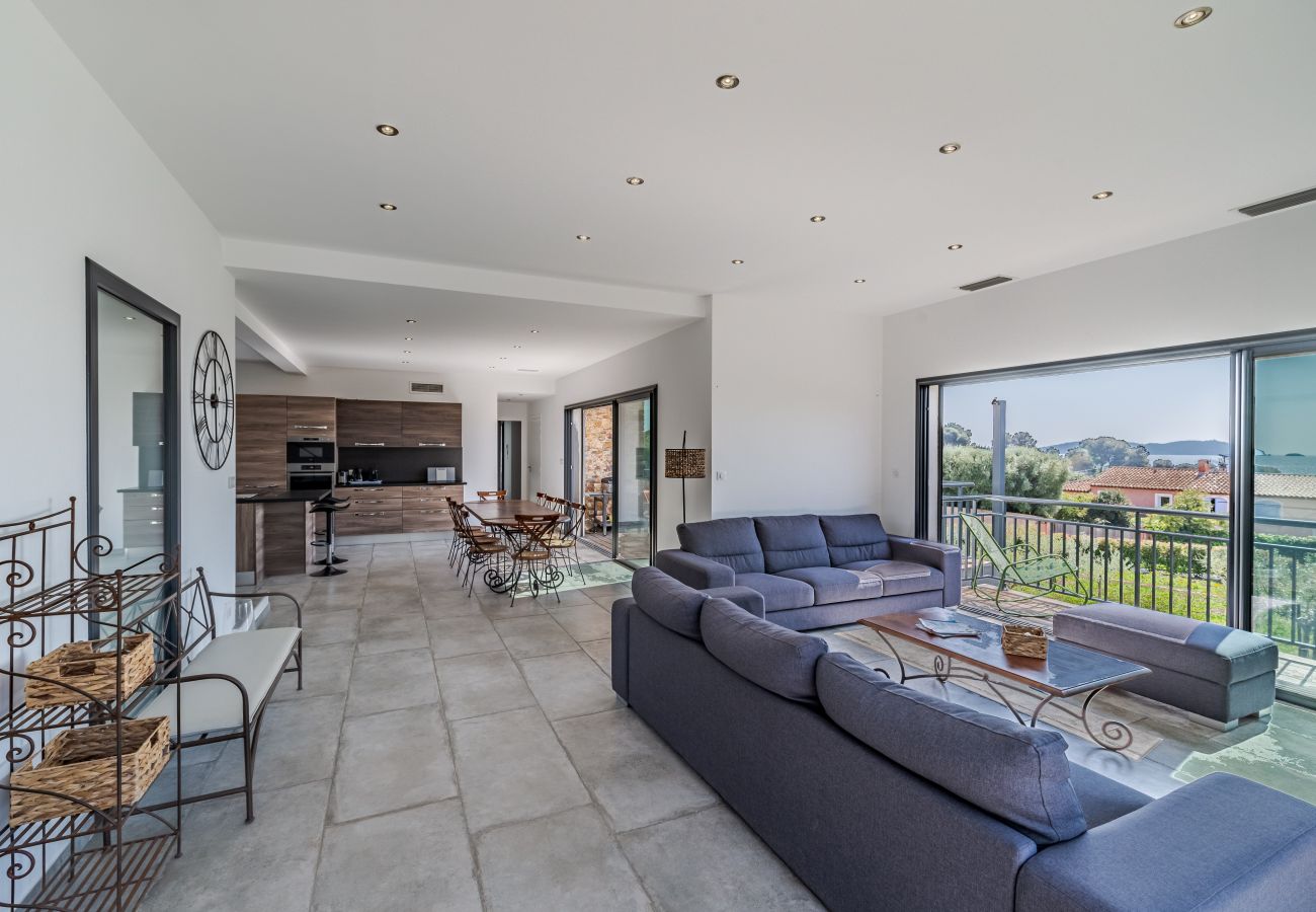 Villa à Carqueiranne - VILLA CAMILLE By Terry's Homes