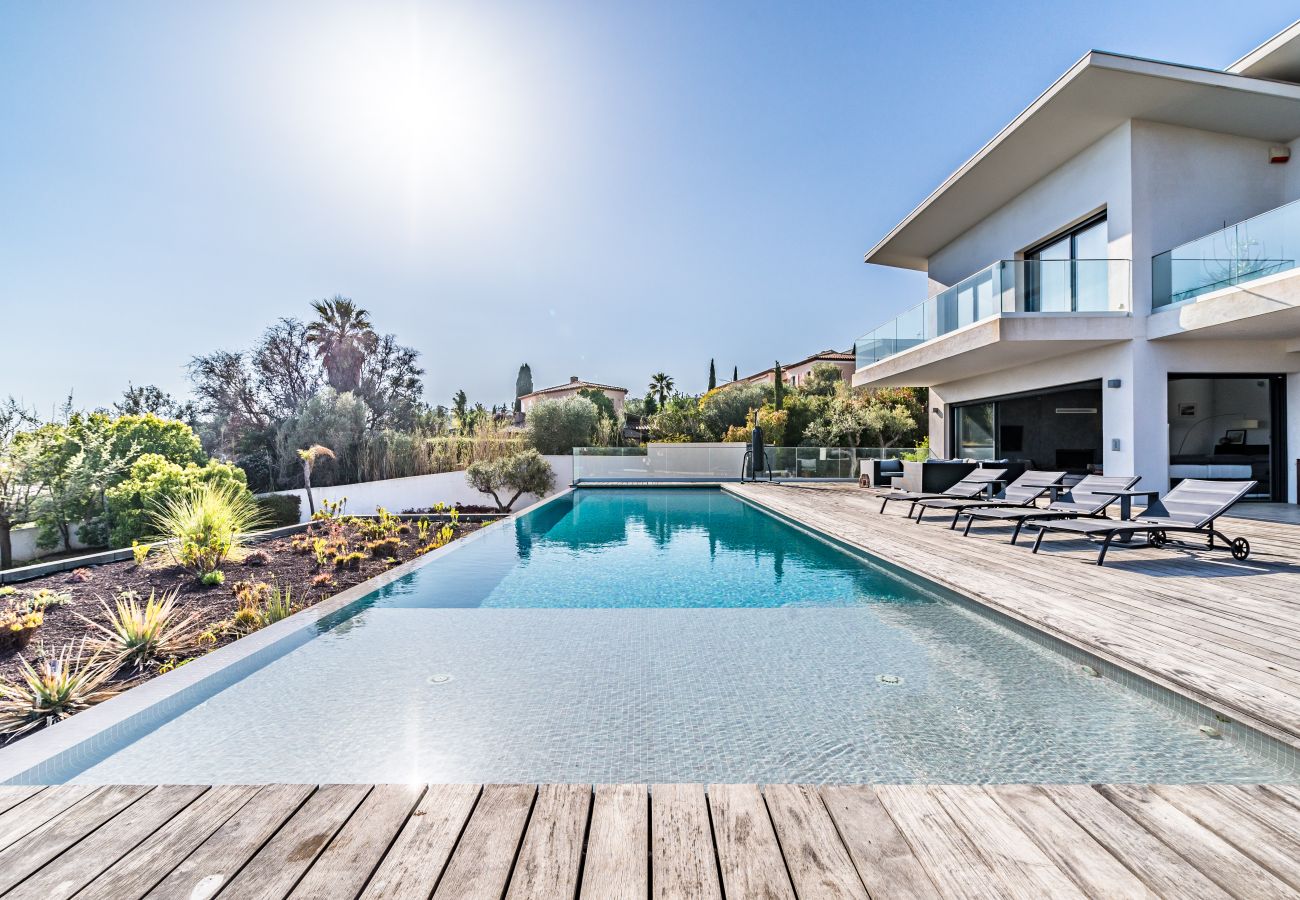 Villa à Carqueiranne - S-LUX Villa Belle Sur Mer