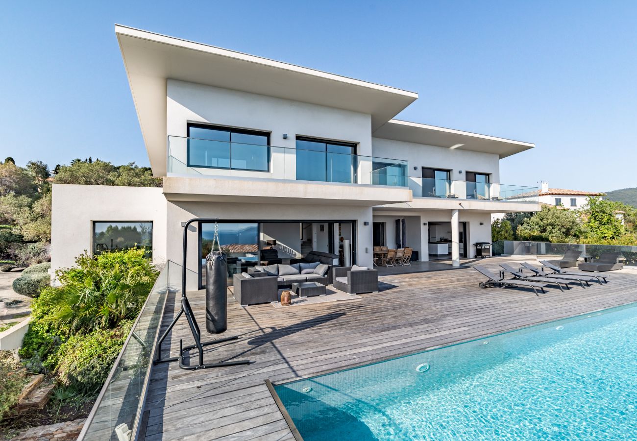 Villa à Carqueiranne - S-LUX Villa Belle Sur Mer