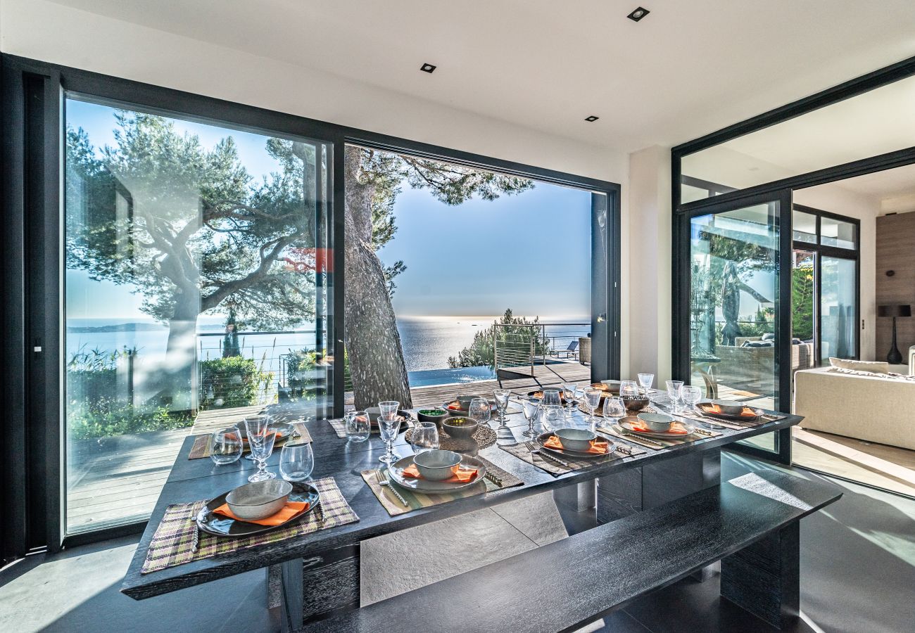 Villa à Carqueiranne - S-LUX BALCON SUR LA MER  Carqueiranne