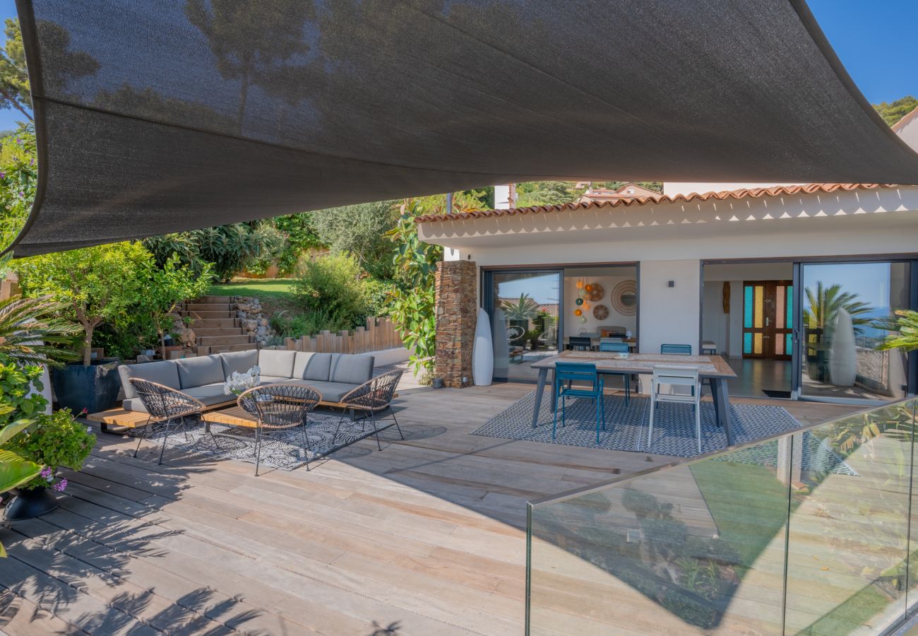 Villa à Carqueiranne - VILLA LAEWEEN