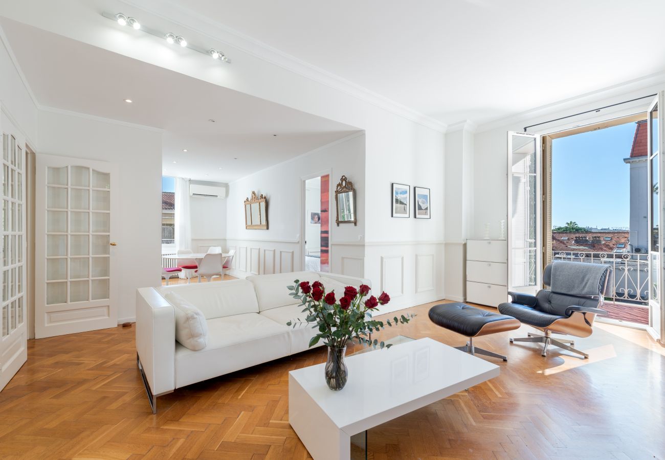 Villa à Cannes - MARIE By Terry's Homes