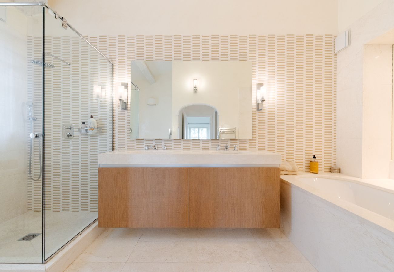 Villa à Saint-Tropez - VILLA MAROMA By Terry's Homes