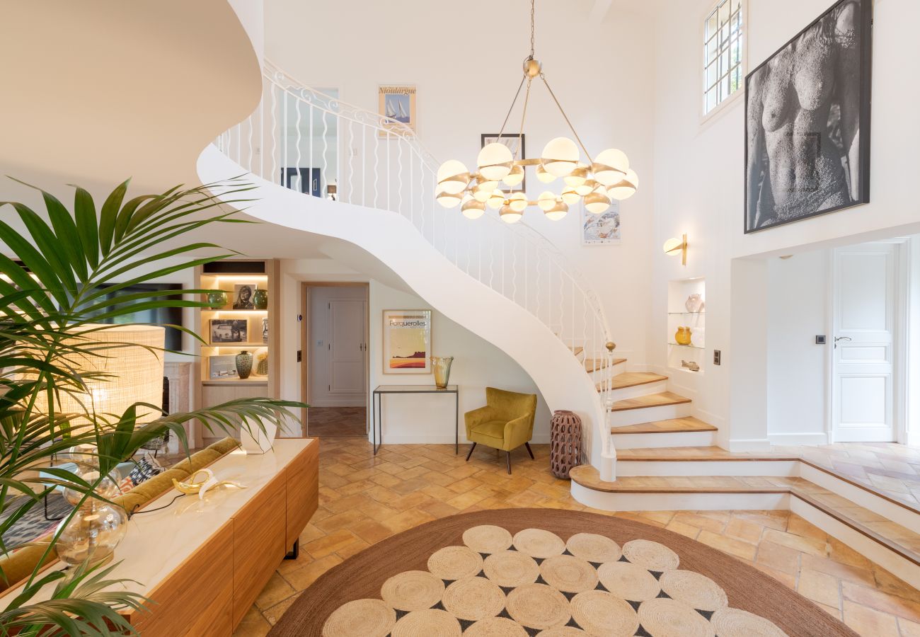 Villa à Saint-Tropez - VILLA MAROMA By Terry's Homes
