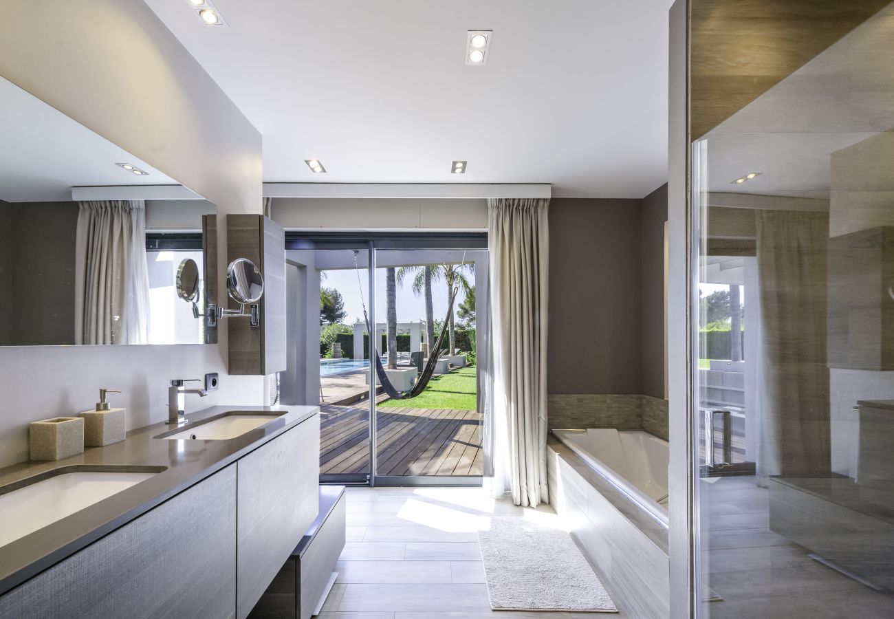 Villa à Mougins - MAGALY By  Terry's Homes