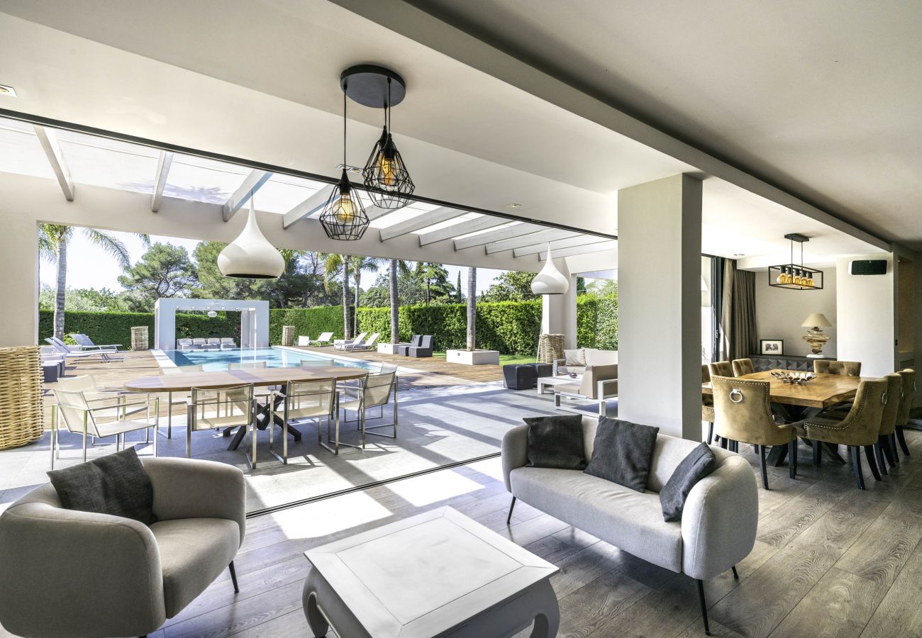 Villa à Mougins - MAGALY By  Terry's Homes