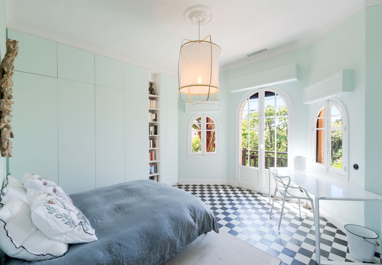 Villa à Cannes - LA COLLINETTE By Terry's Homes