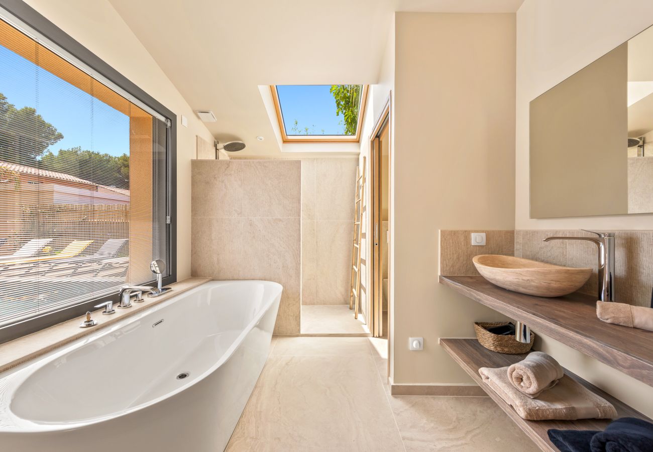 Villa à Hyères - S-LUX Villa Bulle de Soleil